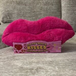Kisses Weighted Snug Bud Pink Plush Toy